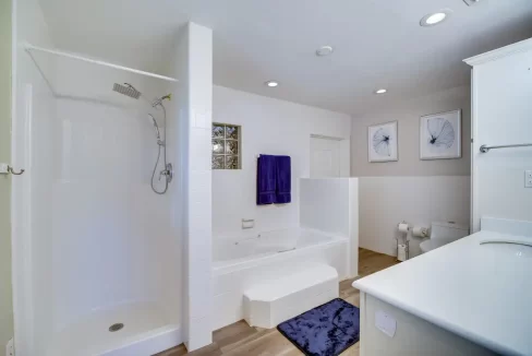 4c586708-f2ee-474a-8551-ffa0e483db3a