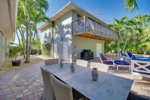 6ef10b35-bf0c-45a4-82a2-f610d0a0a122