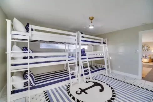 79827bc2-bdc1-4597-9bf6-72b428937b4d