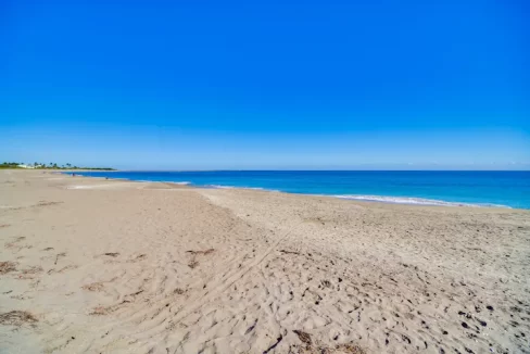 de9b0db4-f530-43d3-b1d3-e8e480bf5381