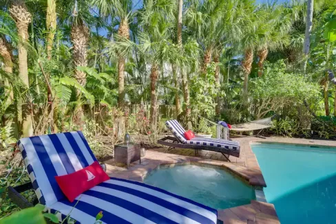 f3965a6c-7ae6-4824-8aaf-557bec7c27b7